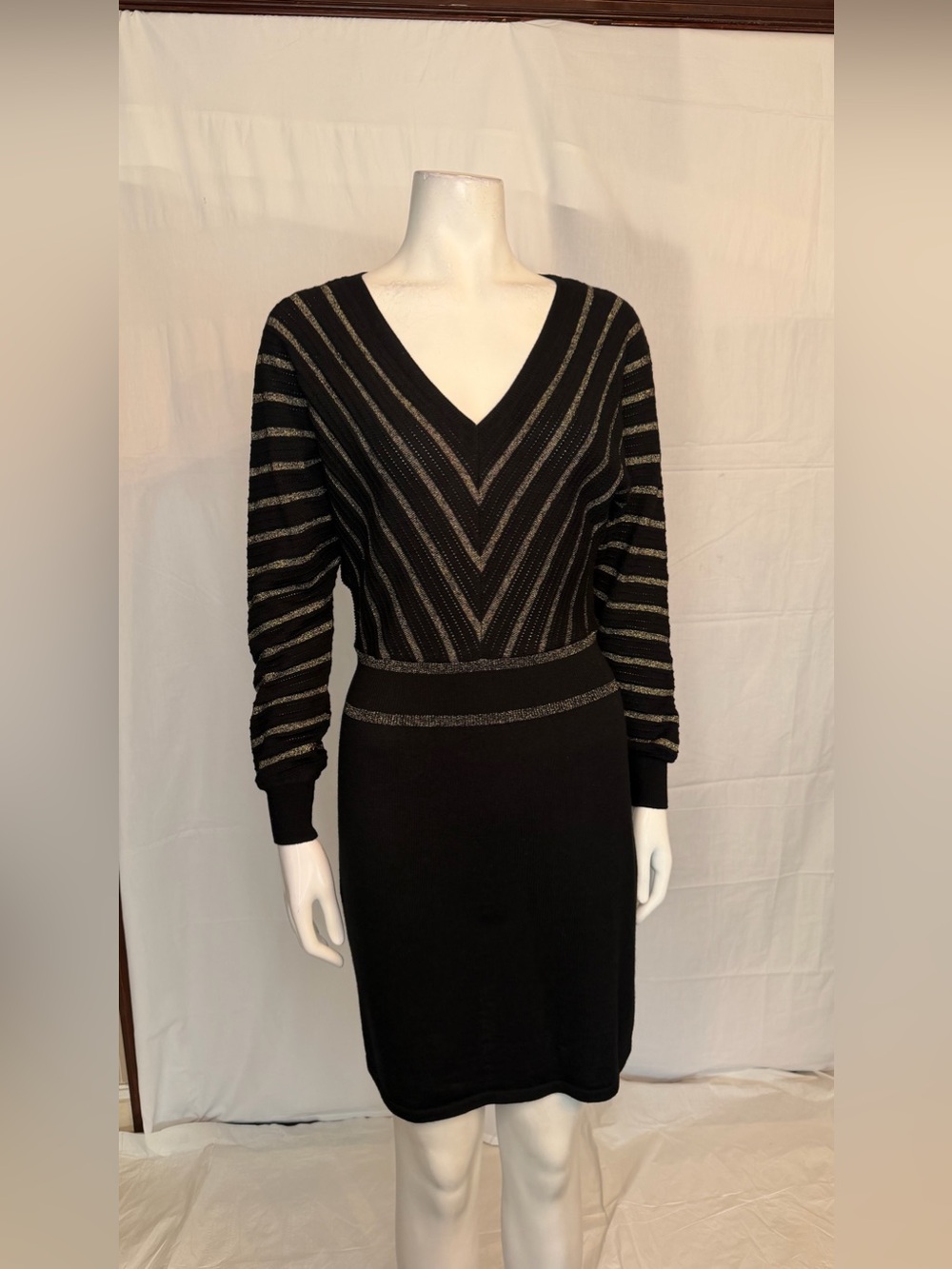 Trina Turk Black V-Neck Metallic Stripe Knit Dress